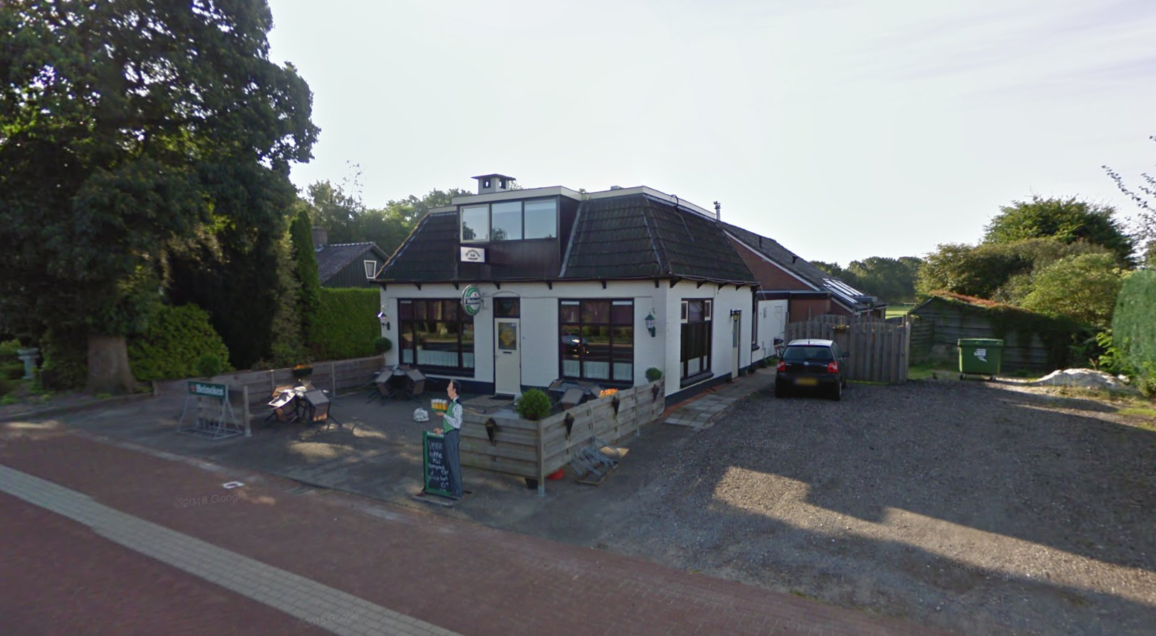 Het voormalige café De Turfsteker in Haule, de locatie van de onopgeloste moord op Fokko Werkman in 2003.
