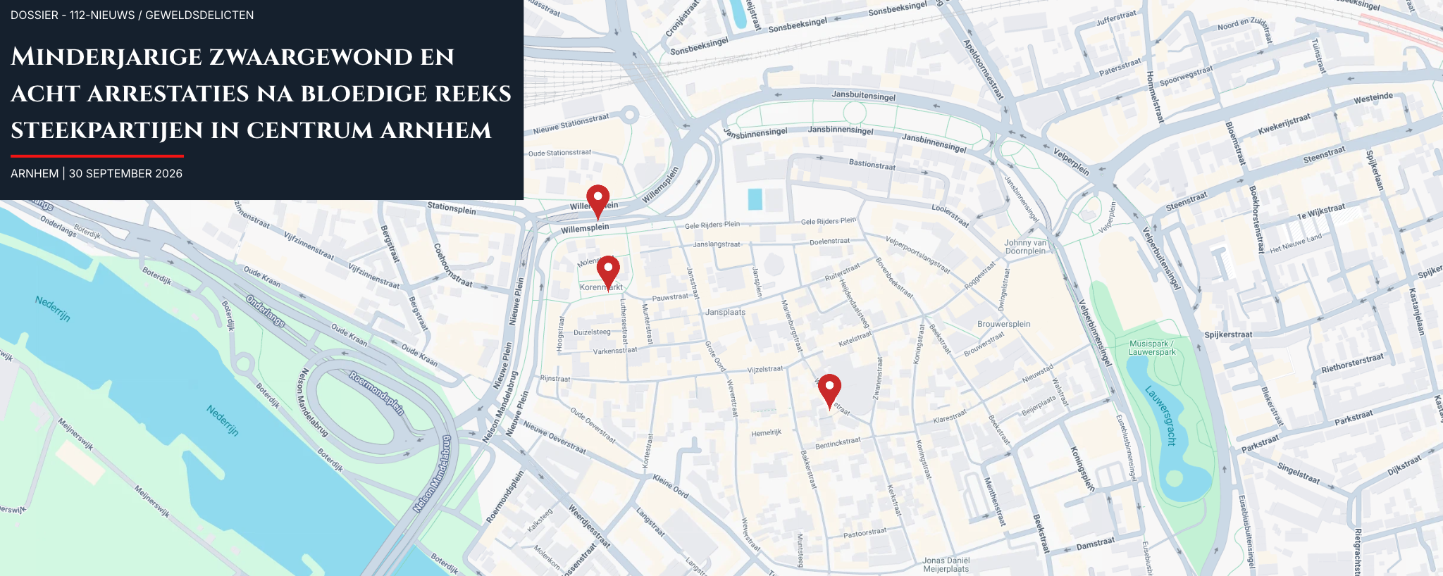 Een plattegrond van het centrum van Arnhem met markeringen op de locaties van de gewelddadige steekpartijen en vechtpartijen, waaronder het Willemsplein, de Korenmarkt en de Wielakkerstraat.