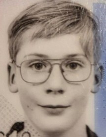 Opsporingsbericht voor de 13-jarige Nicky uit Uden, die zaterdagmiddag is weggelopen en dringend medicatie nodig heeft.