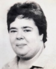 Portretfoto van de 36-jarige Linda Mens die in 1999 onopgelost werd vermoord en gevonden aan de Stadsgracht in Zevenaar.