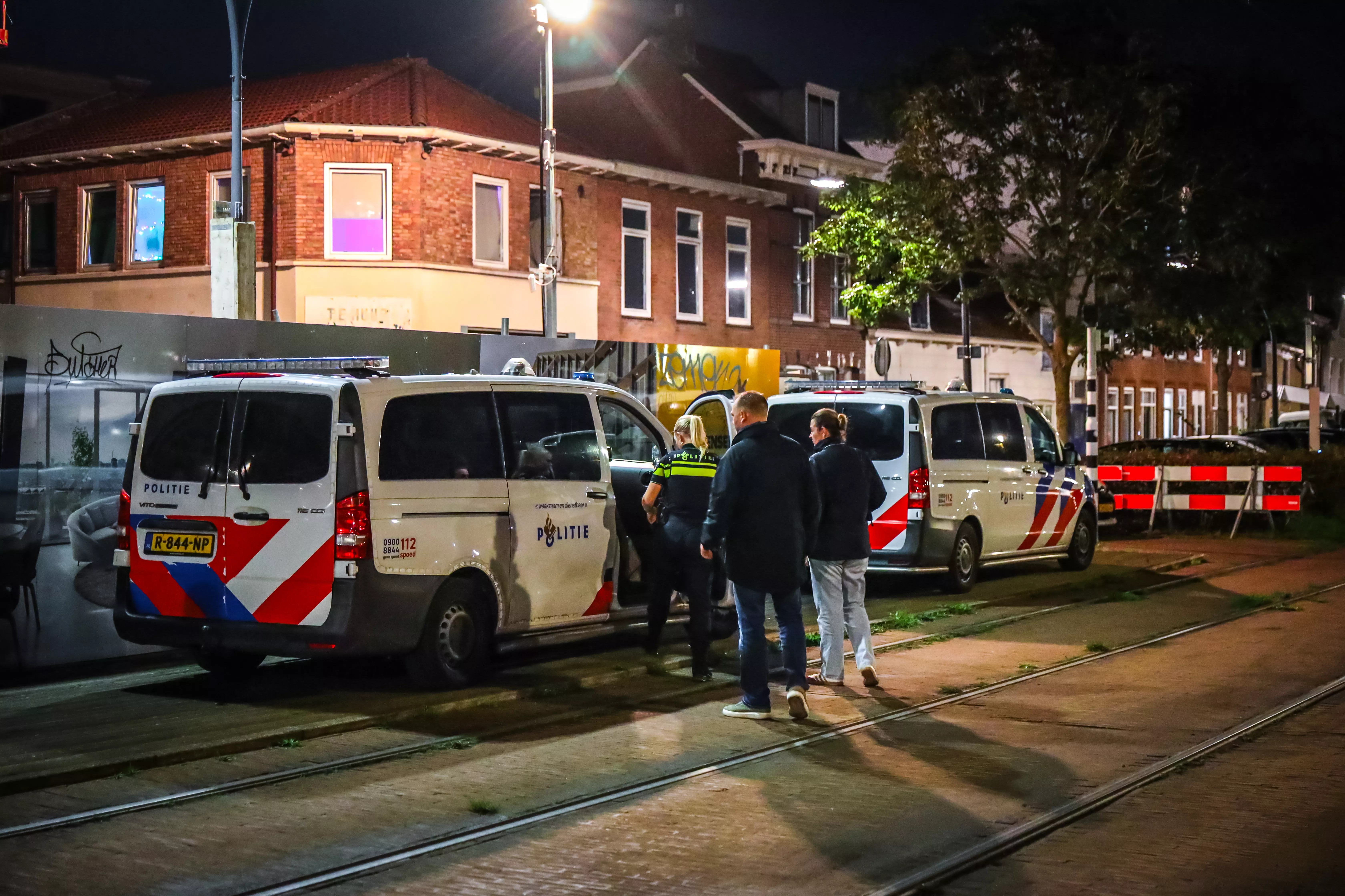 19-jarige man neergestoken bij vechtpartij op Stationsplein in Schiedam - foto 5