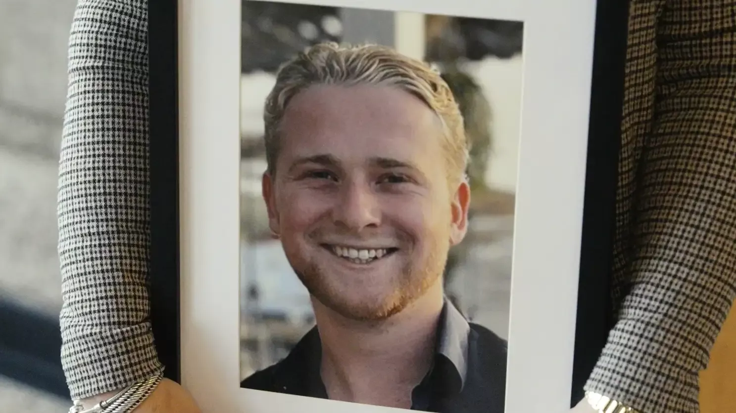 4 jaar cel voor doodrijden 23-jarige Darren, Oekraïnese verdachte Yurii S. spoorloos - foto 4