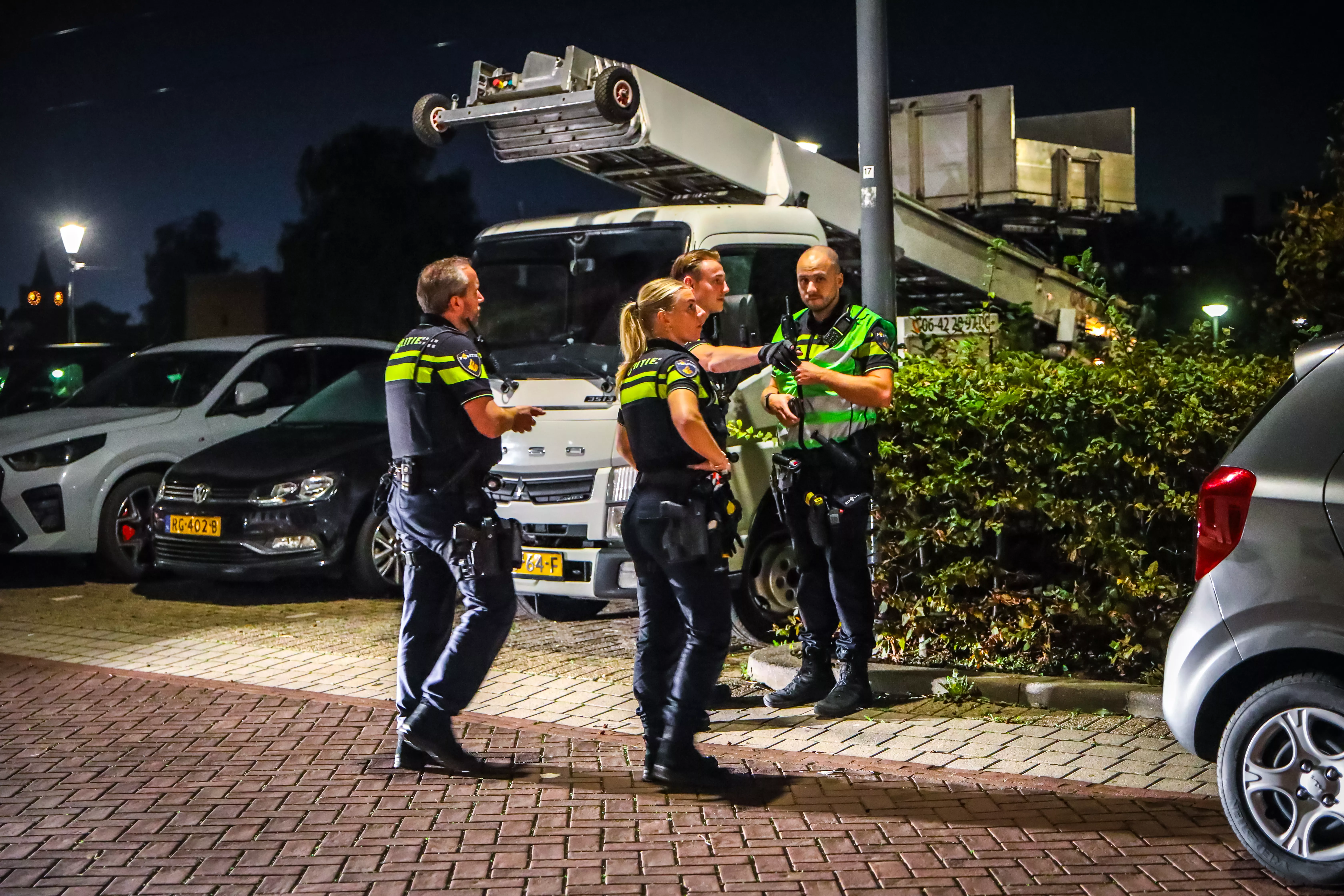 19-jarige man neergestoken bij vechtpartij op Stationsplein in Schiedam - foto 2