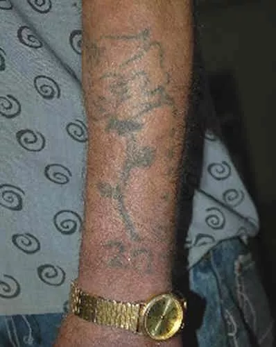 Onbekende dode man gevonden in schuurtje aan de Keulseweg in Reuver (2006) - foto 1