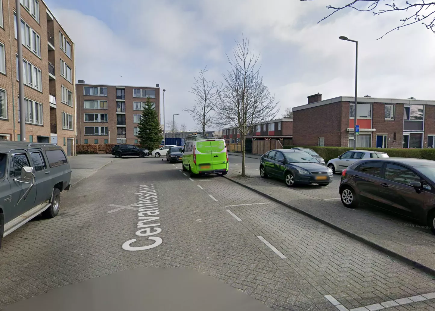 Straatbeeld van de Cervantesstraat in Rotterdam-Lombardijen waar het steekincident plaatsvond.
