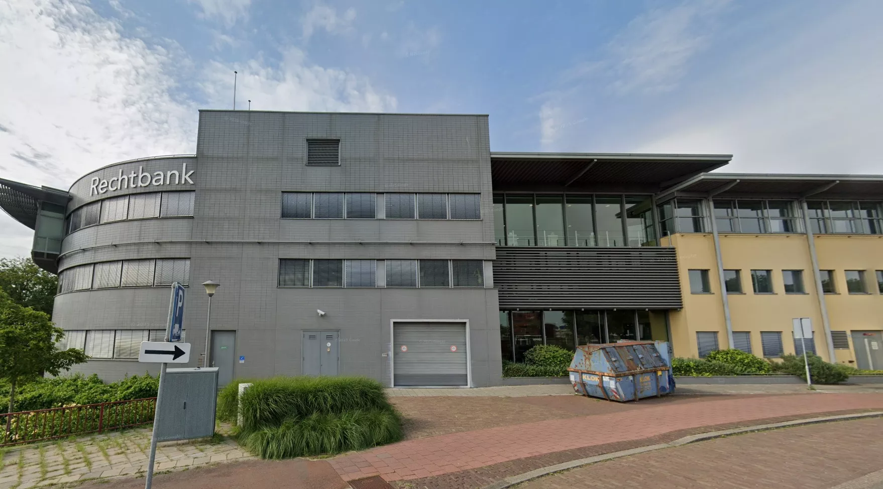 Het gebouw van de Rechtbank Zeeland-West-Brabant, waar een minderjarige is veroordeeld voor twee ernstige opzetaanrandingen.