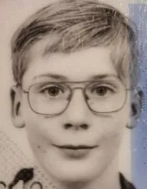 Opsporingsbericht voor de 13-jarige Nicky uit Uden, die zaterdagmiddag is weggelopen en dringend medicatie nodig heeft.