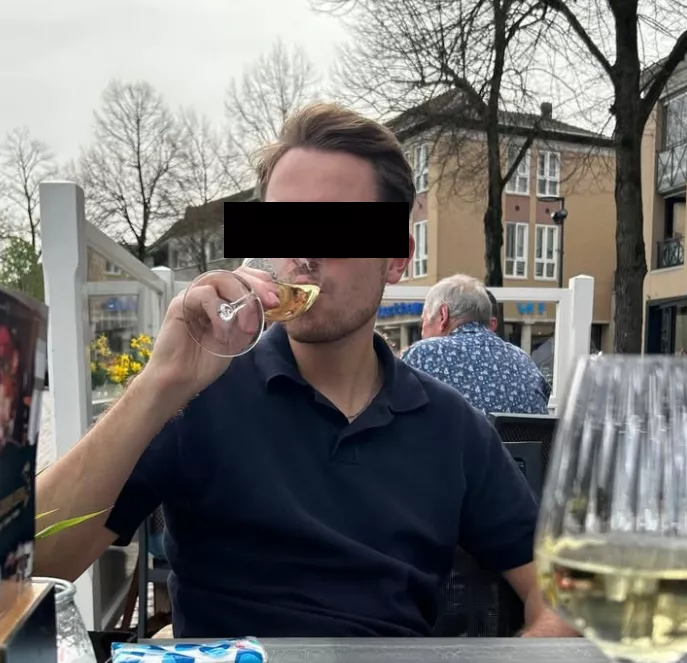 Een portretfoto van de 26-jarige verzorger en voormalig &amp;amp;#039;De Bondgenoten&amp;amp;#039;-kandidaat Jelle D., verdachte in het moordonderzoek bij Joris Zorg in Oirschot.