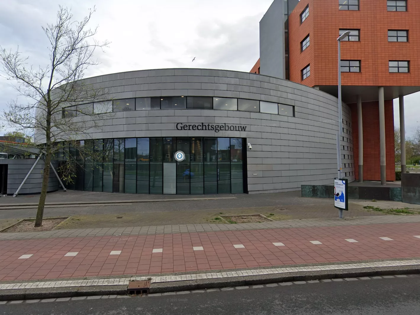 Het gebouw van de rechtbank Noord-Holland in Alkmaar ter illustratie van het vonnis.