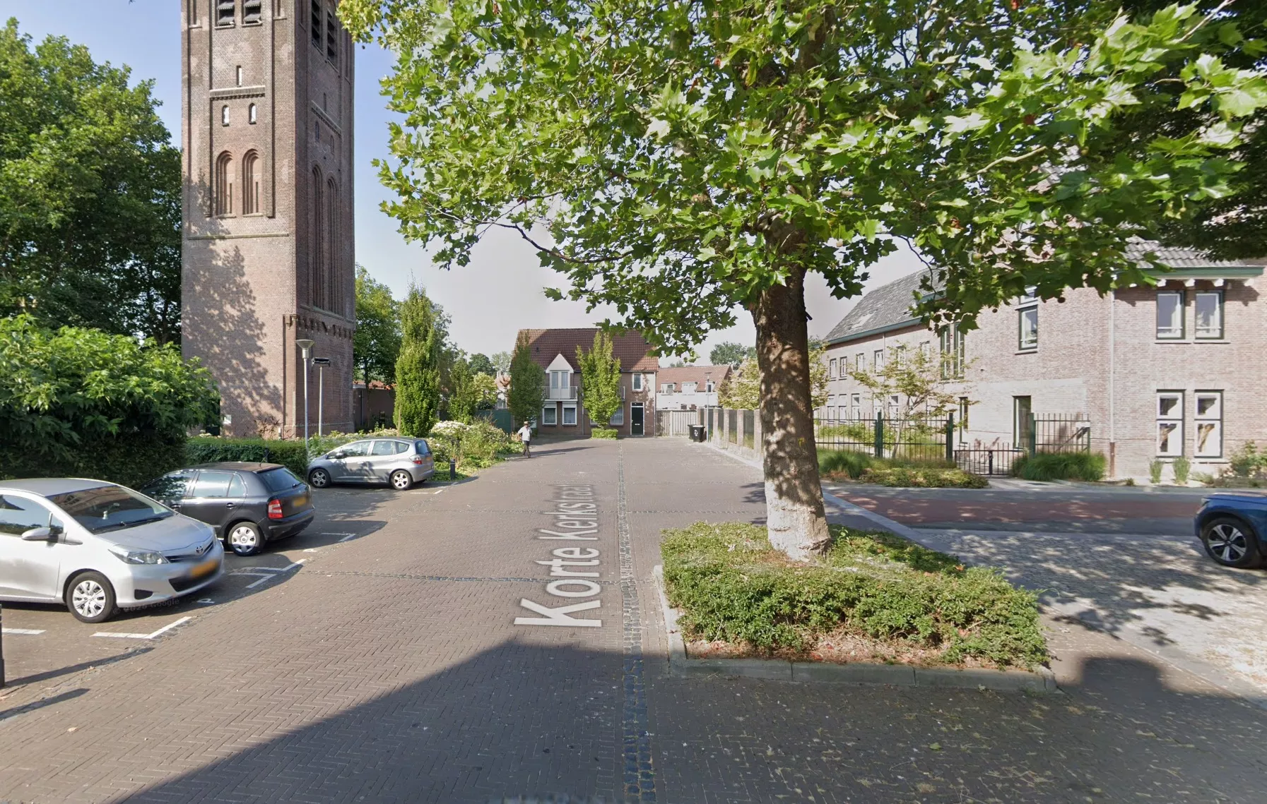 De Korte Kerkstraat in Terneuzen na een vechtpartij waarbij geweld werd gebruikt tegen agenten.