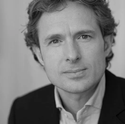 Een portretfoto van advocaat Derk Wiersum, de raadsman die in september 2019 in Amsterdam werd doodgeschoten.